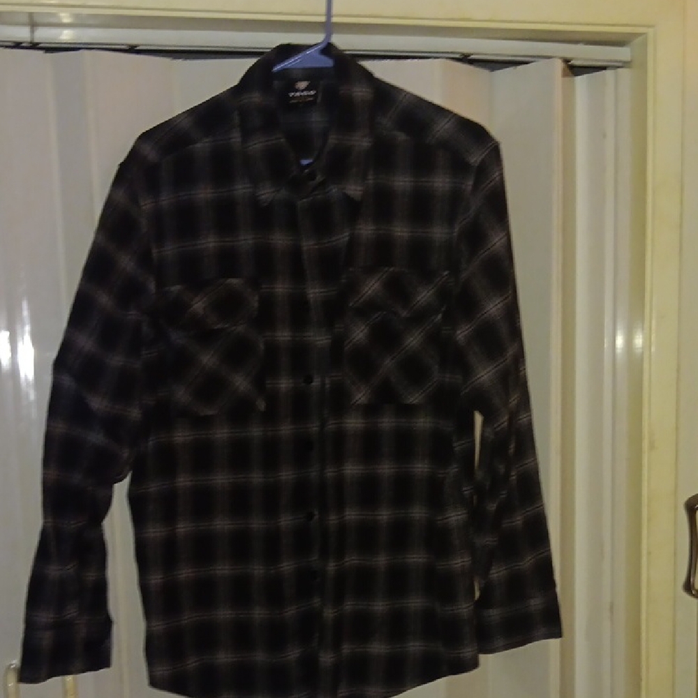 Yago Black and White Flannel